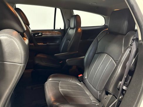 Used 2012 Buick Enclave Leather FWD image 26
