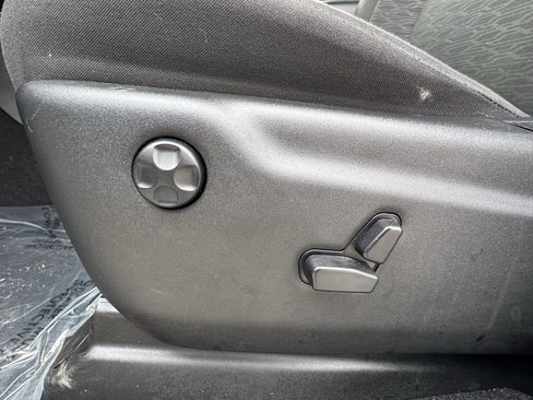 Used 2024 Dodge Durango SXT w/ 3rd Row Seating Group image 18