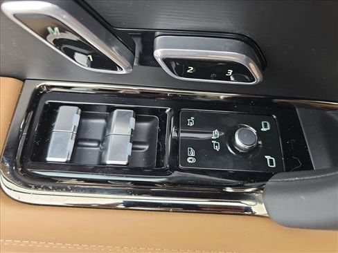 New 2026 Land Rover Range Rover Sport SE image 26