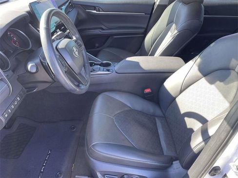 Used 2024 Toyota Camry XSE image 13