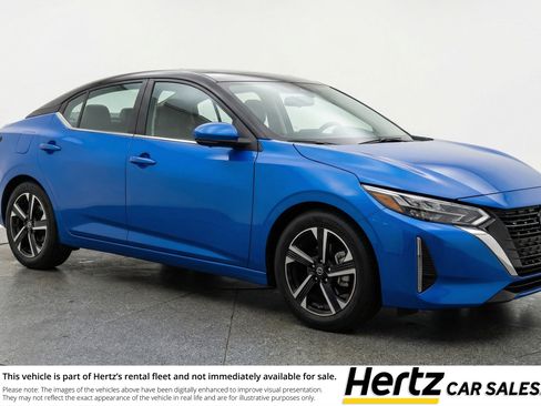Used 2025 Nissan Sentra SV image 1