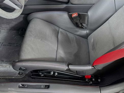 Used 2022 Porsche 911 GT3 image 16