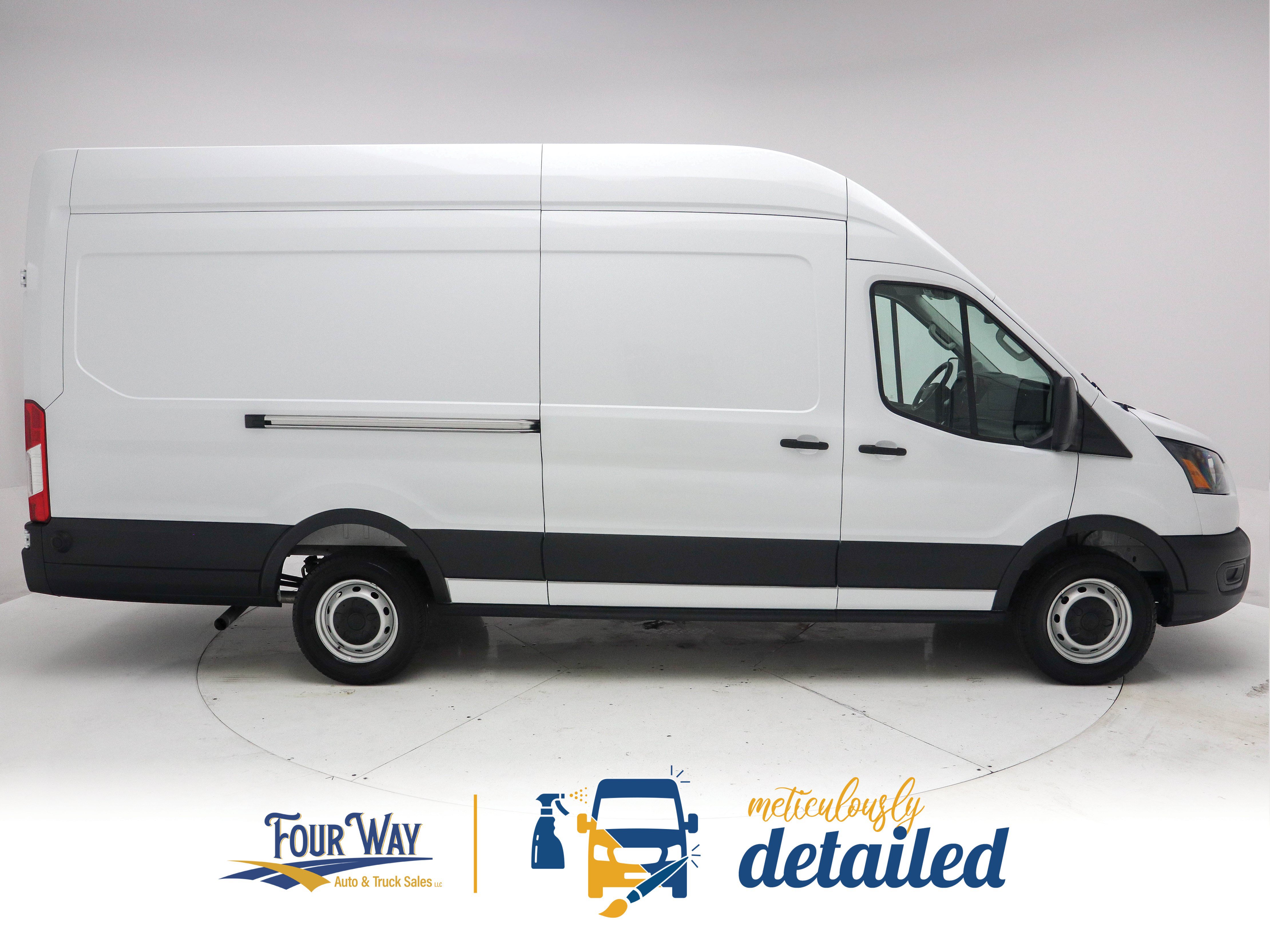 Used 2025 Ford Transit 250 148 High Roof Extended w/ Load Area Protection Package RWD image 2
