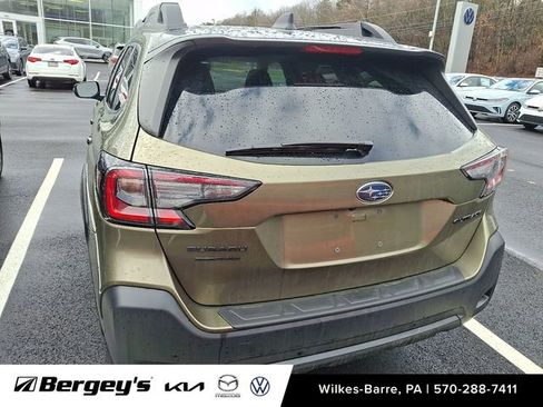 Used 2025 Subaru Outback Onyx Edition image 6