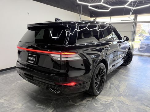 Used 2025 Lincoln Aviator Reserve w/ Jet Appearance Package AWD/4WD image 5