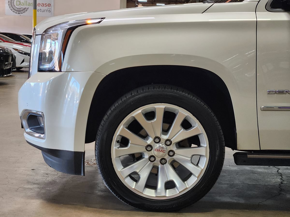 Used 2015 GMC Yukon Denali w/ Premium Package AWD/4WD image 5