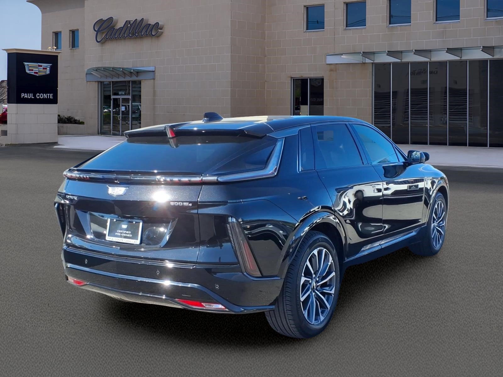 Certified 2024 Cadillac Lyriq Sport w/ Nappa Leather Package AWD/4WD image 5