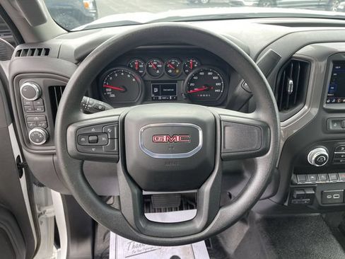 Used 2025 GMC Sierra 1500 Pro w/ Pro Value Package AWD/4WD image 14