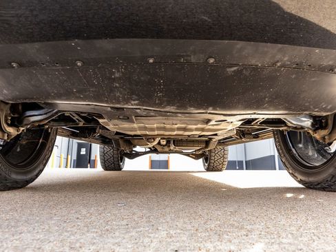 Used 2023 GMC Yukon Denali Ultimate image 15