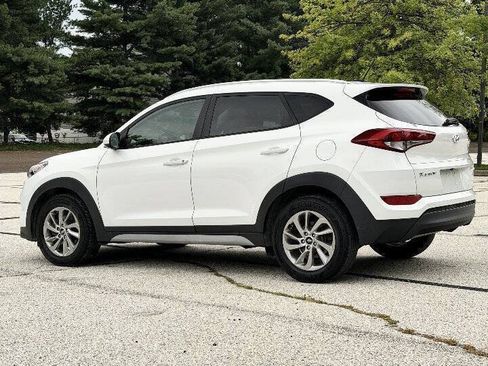 Used 2017 Hyundai Tucson SE w/ SE Popular Package 02 AWD/4WD image 5