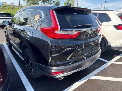 Used 2018 Honda CR-V Touring image 6