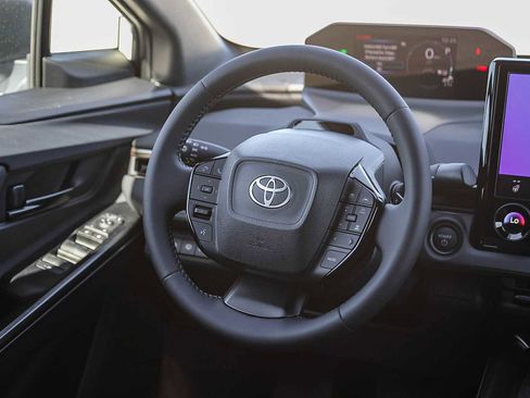 New 2026 Toyota bZ XLE Plus image 17