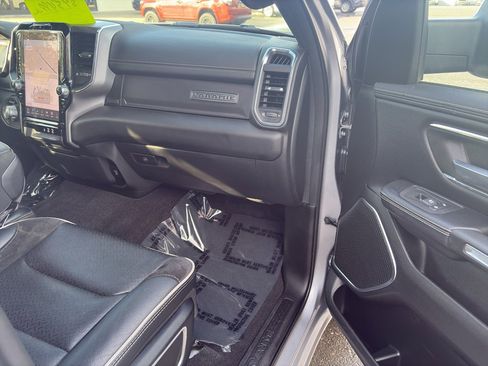 Used 2025 RAM 1500 Laramie image 26