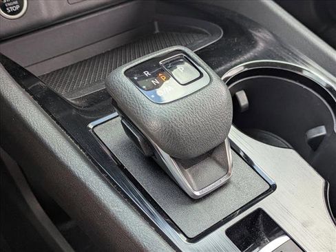 Used 2023 Nissan Rogue SV image 11