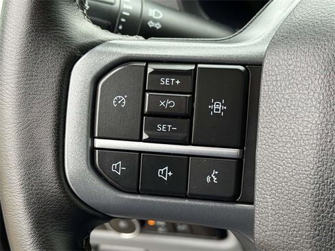 Used 2025 Ford F150 XLT w/ Equipment Group 301A Standard image 21