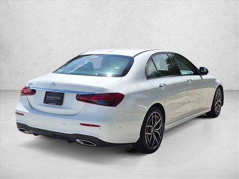 Used 2023 Mercedes-Benz E 350 Sedan image 5
