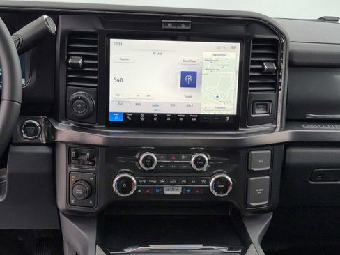 New 2026 Ford F250 Lariat w/ Black Appearance Package image 5