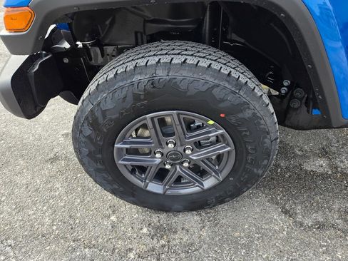 New 2026 Jeep Gladiator Sport image 10