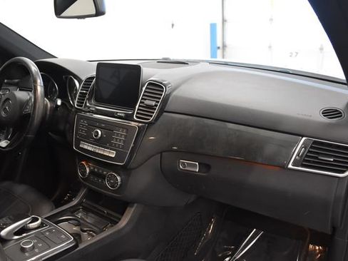 Used 2018 Mercedes-Benz GLE 350 4MATIC image 18