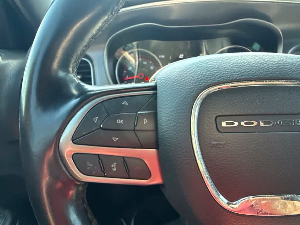 Used 2020 Dodge Charger SXT w/ Leather Interior Group RWD image 23