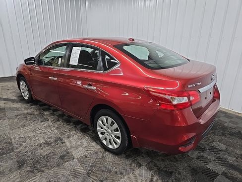 Used 2017 Nissan Sentra SV image 9