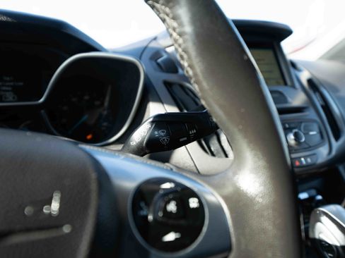 Used 2017 Ford Transit Connect XLT image 14