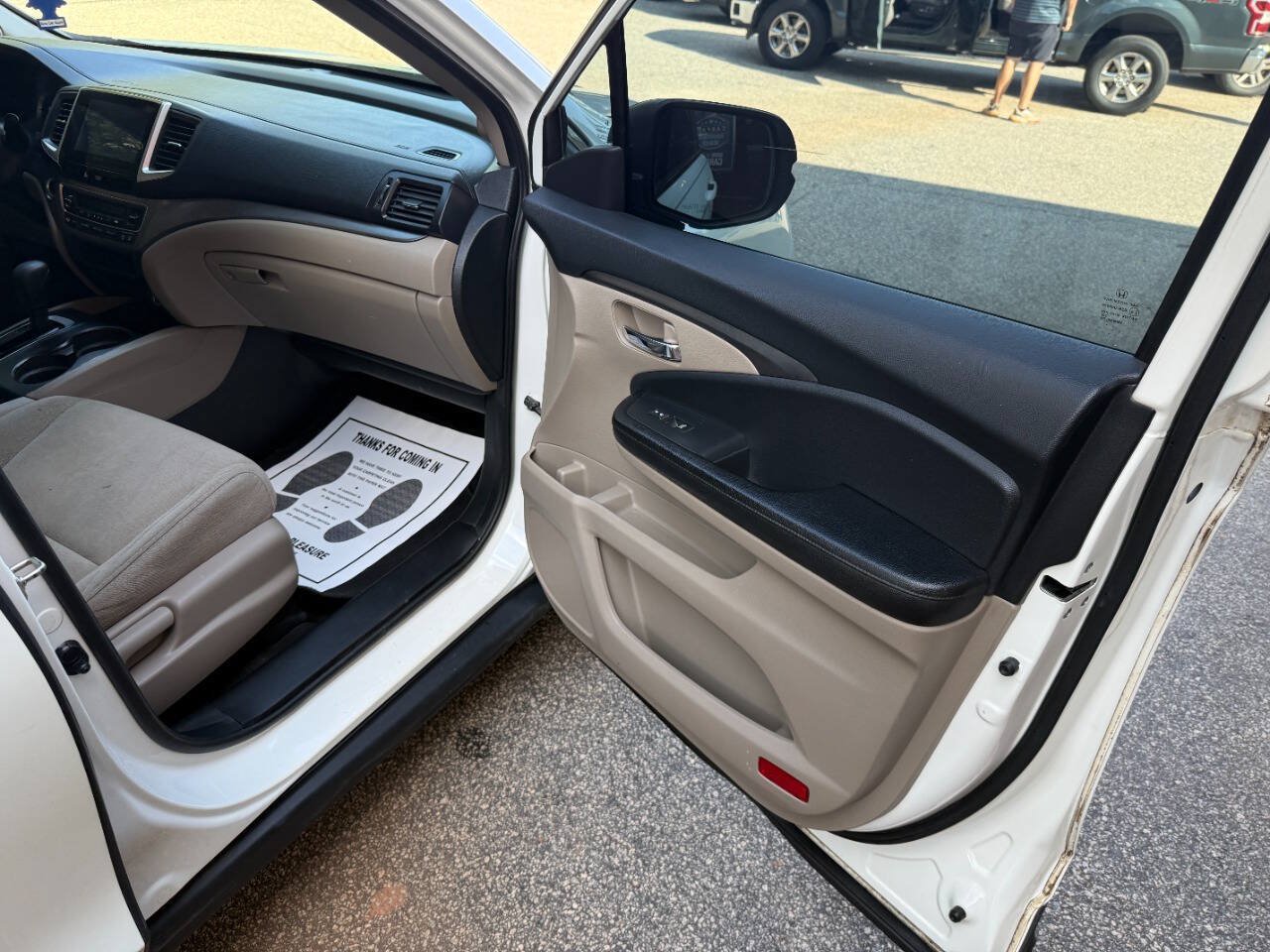 Used 2017 Honda Pilot EX image 19