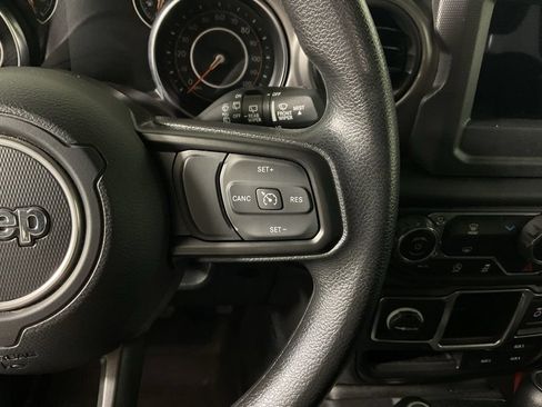 Used 2023 Jeep Wrangler Unlimited Sport AWD/4WD image 26