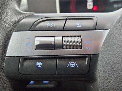 Used 2024 Hyundai Sonata SEL FWD image 16