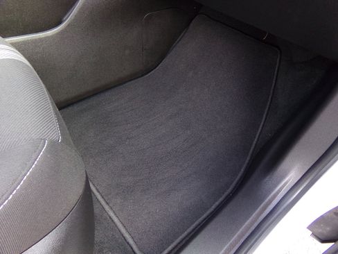 Used 2024 Chevrolet Blazer LT w/ Convenience Package image 29