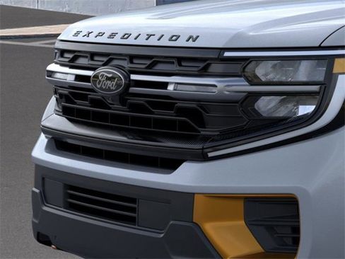New 2025 Ford Expedition Tremor image 17