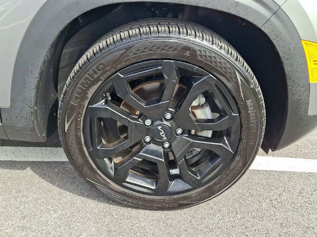 Used 2024 Kia Seltos X-Line AWD/4WD image 8