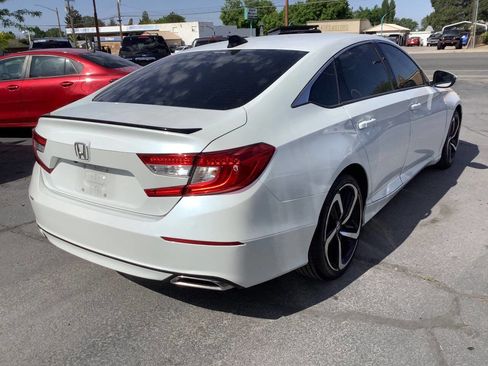 Used 2022 Honda Accord Sport image 10