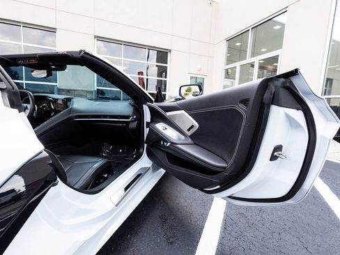 Used 2023 Chevrolet Corvette Stingray Preferred Cpe w/ 2LT RWD image 43