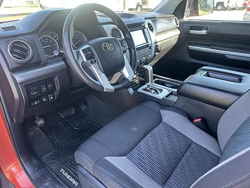 Used 2016 Toyota Tundra SR5 image 10