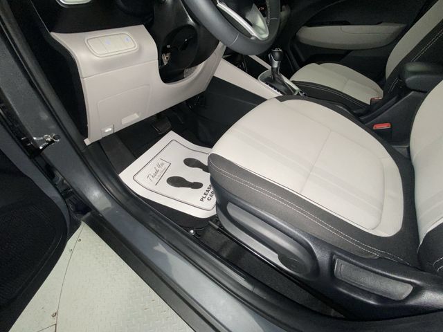 Used 2024 Hyundai Venue SEL FWD image 12