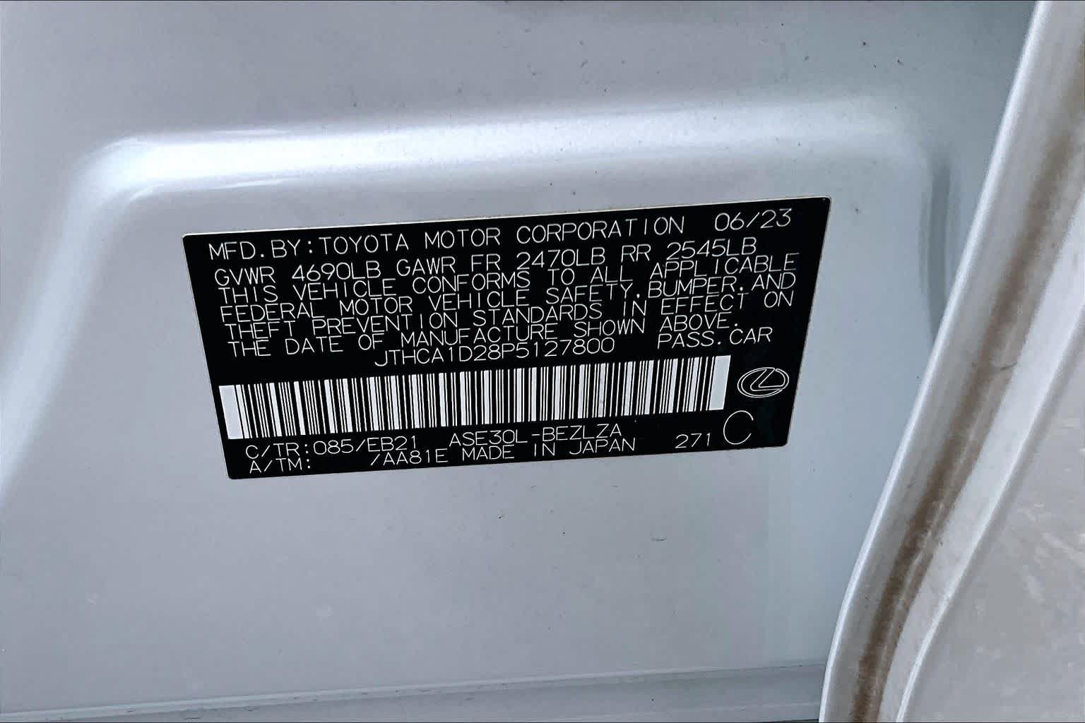 Used 2023 Lexus IS 300 w/ Comfort Package RWD image 35