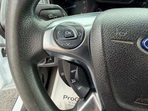 Used 2015 Ford Transit Connect XL FWD image 23