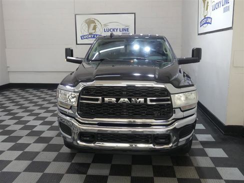 Used 2020 RAM 2500 Tradesman AWD/4WD image 3