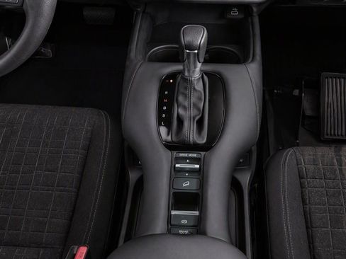 Used 2023 Honda HR-V LX image 24