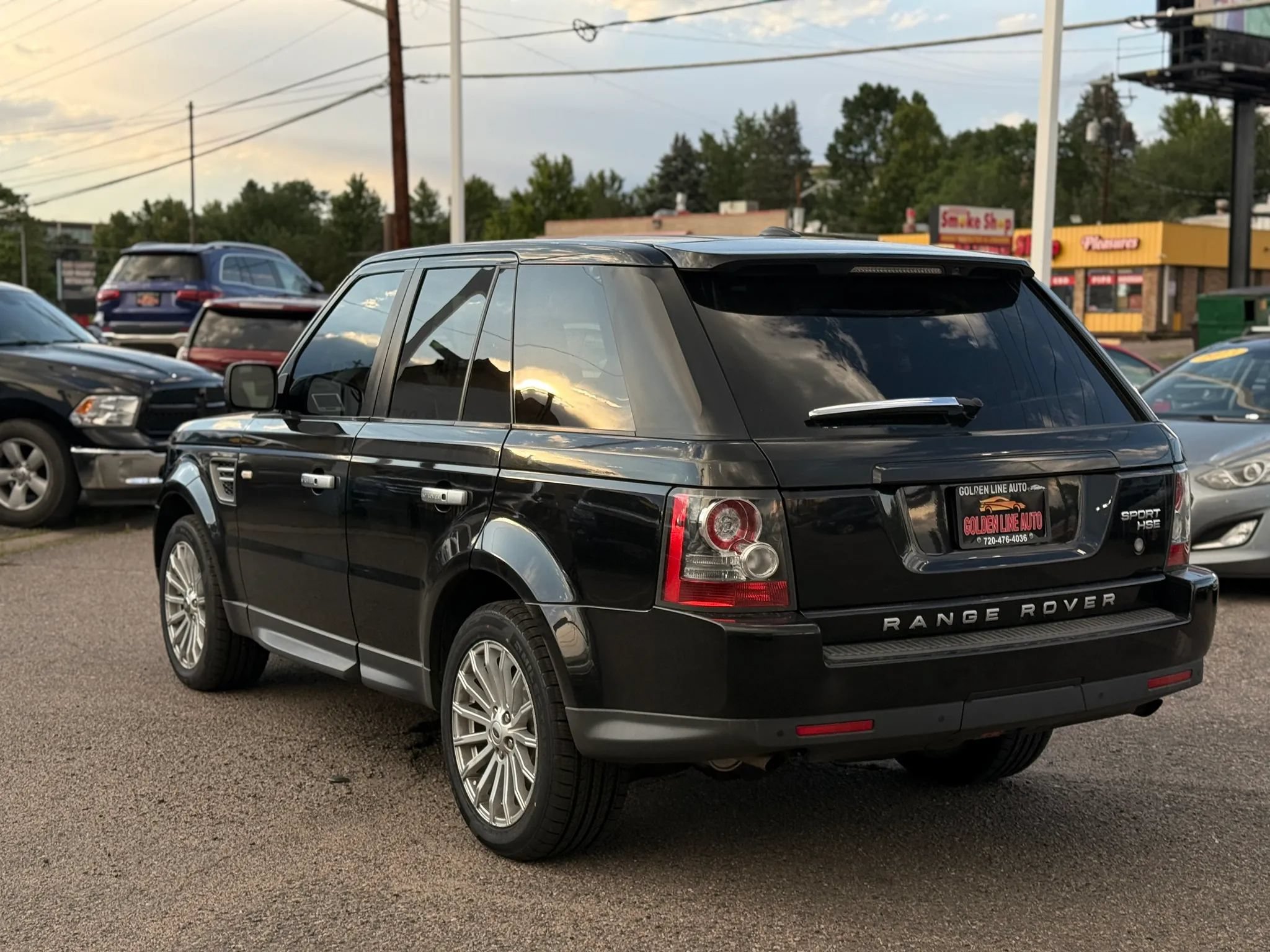 Used 2011 Land Rover Range Rover Sport HSE AWD/4WD image 5