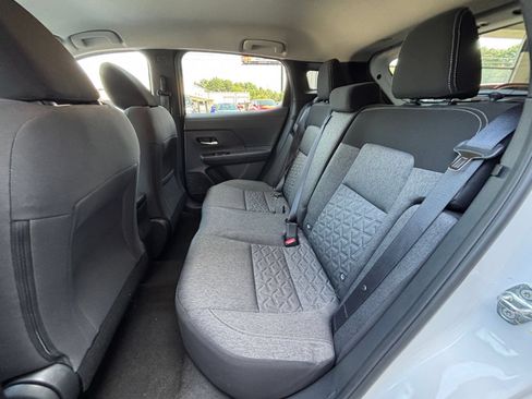 Used 2026 Nissan Kicks SV w/ Cold Weather Package FWD image 25