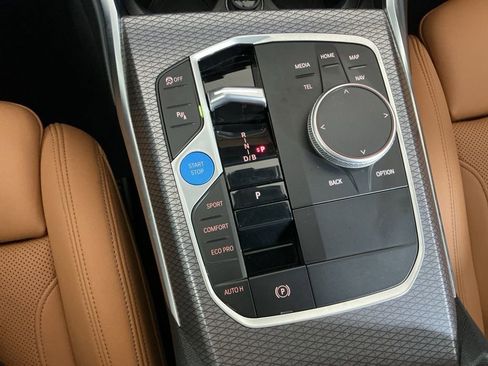 Certified 2025 BMW i4 eDrive40 w/ Premium Package image 14