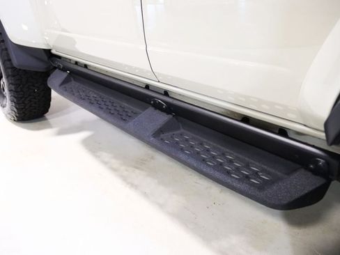Used 2025 Ford Bronco Raptor AWD/4WD image 90