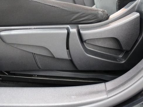 Used 2025 Nissan Sentra S FWD image 39