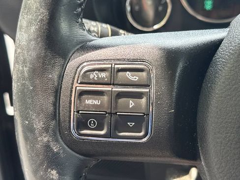 Used 2017 Jeep Wrangler Unlimited Sport w/ Connectivity Group AWD/4WD image 26