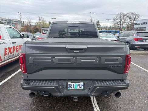 Used 2020 Ford F150 Raptor w/ Equipment Group 802A Luxury image 4