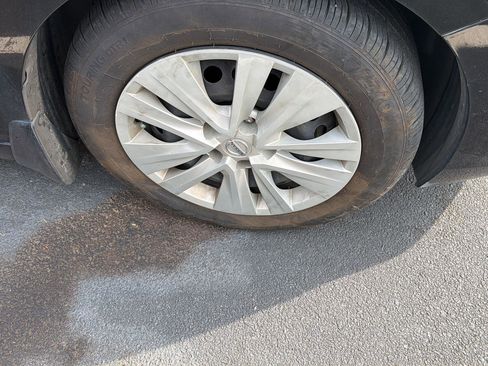 Used 2022 Nissan Sentra S FWD image 7