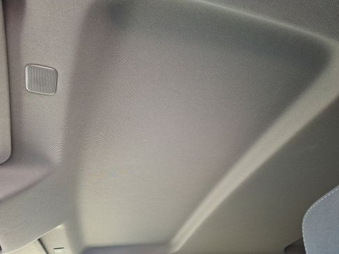 Used 2021 Chevrolet Silverado 1500 LT image 21