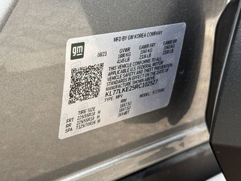 Used 2024 Chevrolet Trax ACTIV w/ Sunroof Package image 27